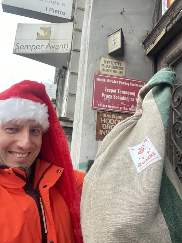 4dziki - wizyta w domu dziecka