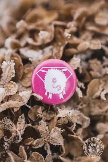 Przypinka Dzika Dupa Pink