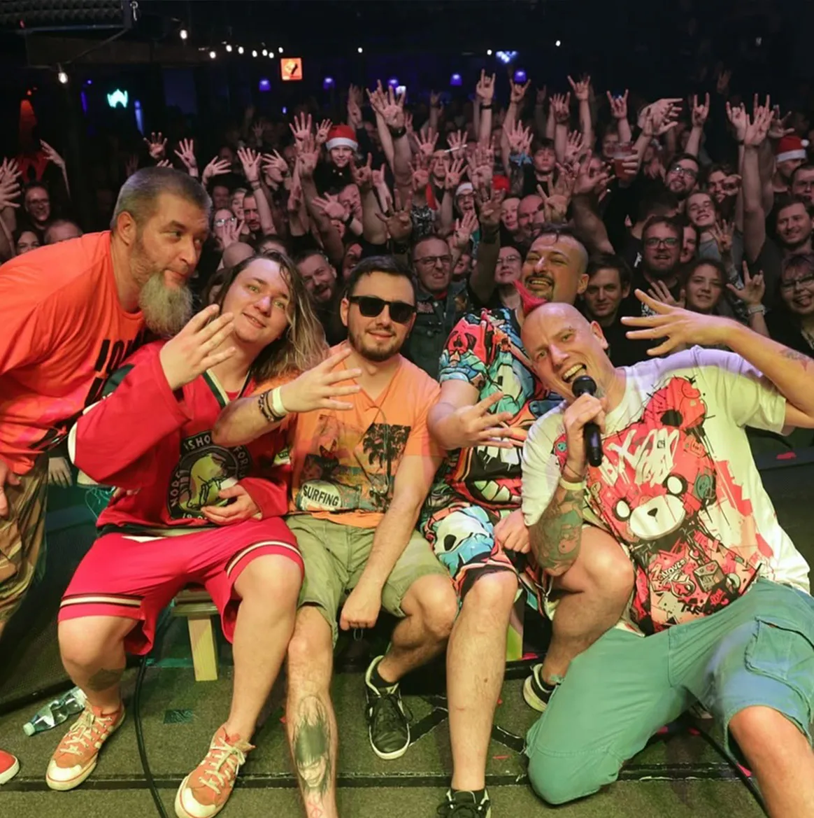 Dziki Tomo - Mindfak